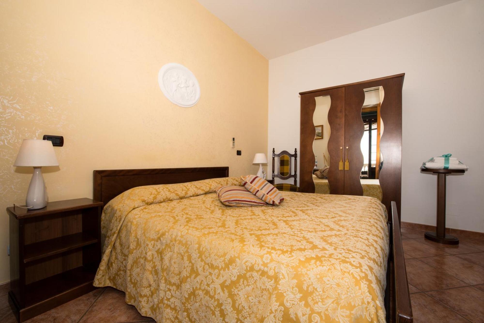 Bed and Breakfast H.H.Le Palme Amalfi Exterior foto