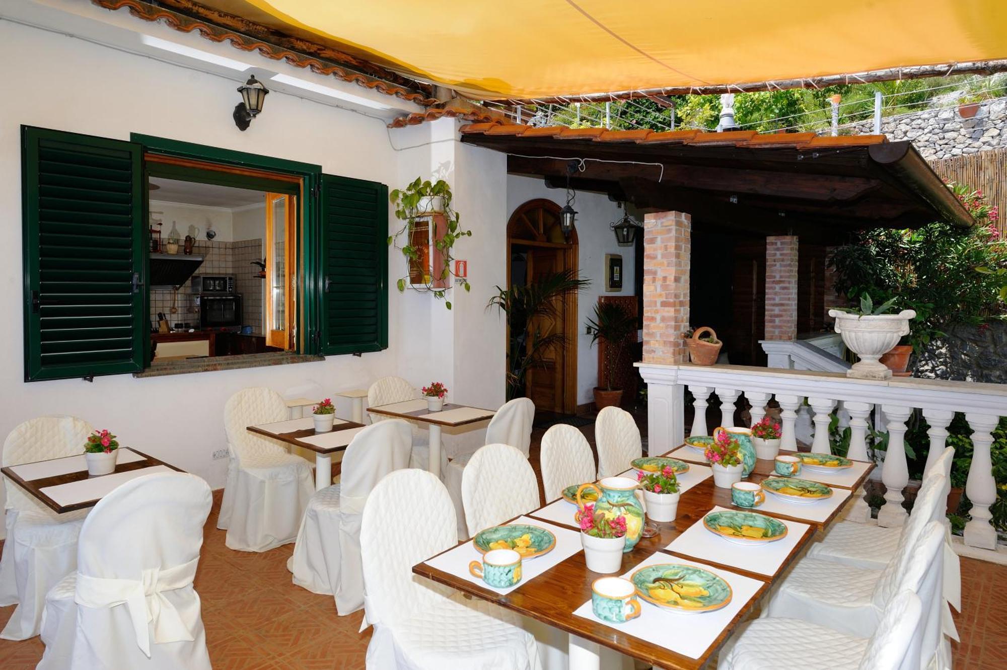 Bed and Breakfast H.H.Le Palme Amalfi Exterior foto